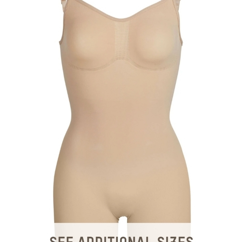 Skims Sculpting Bodysuit Midthigh
